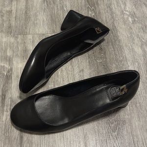 TORY BURCH Elizabeth Leather 40mm Pumps In Black
